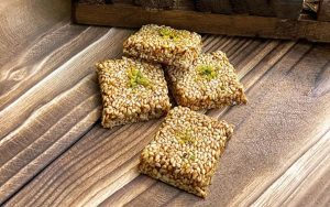 سوهان عسلی لقمه ای