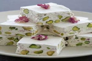 گز پسته مخصوص